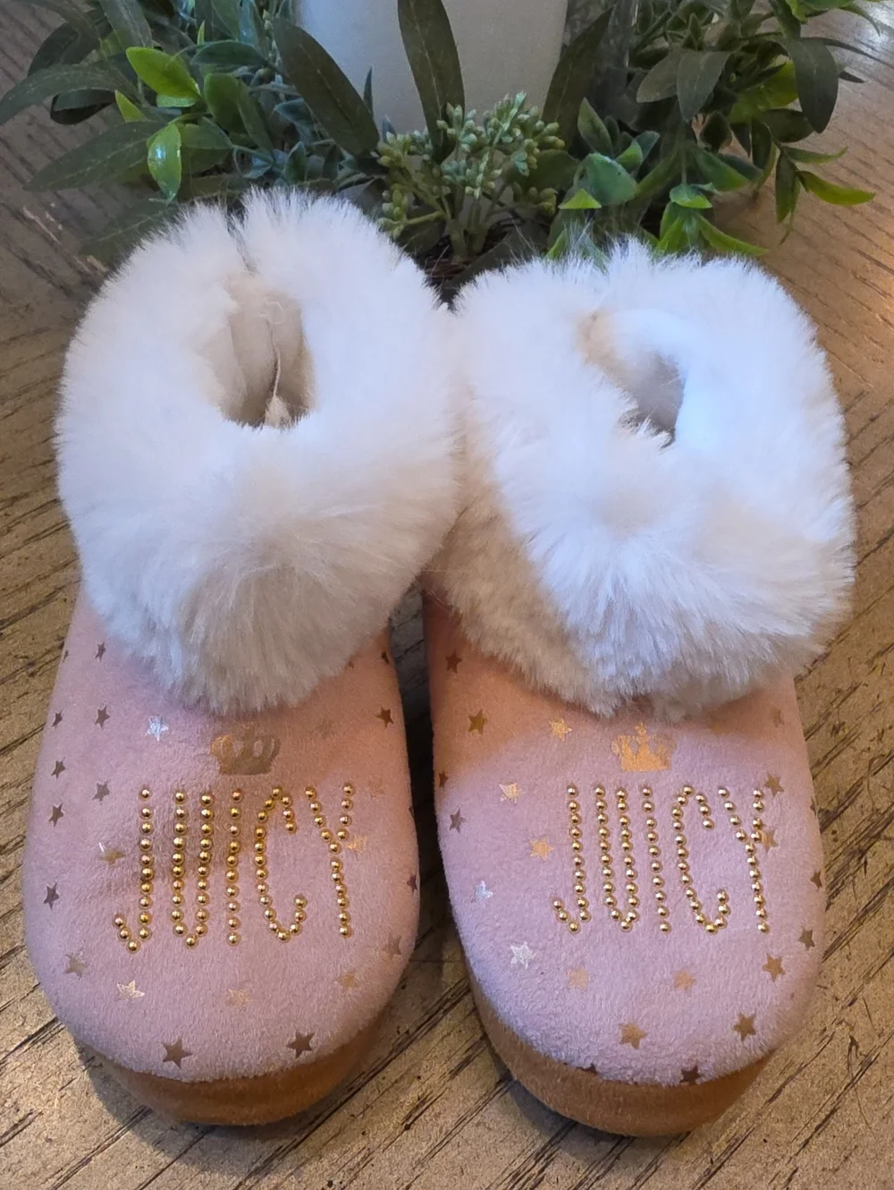 Juicy Pink Girls' Fuzzy Slipper Mules Size 11-12